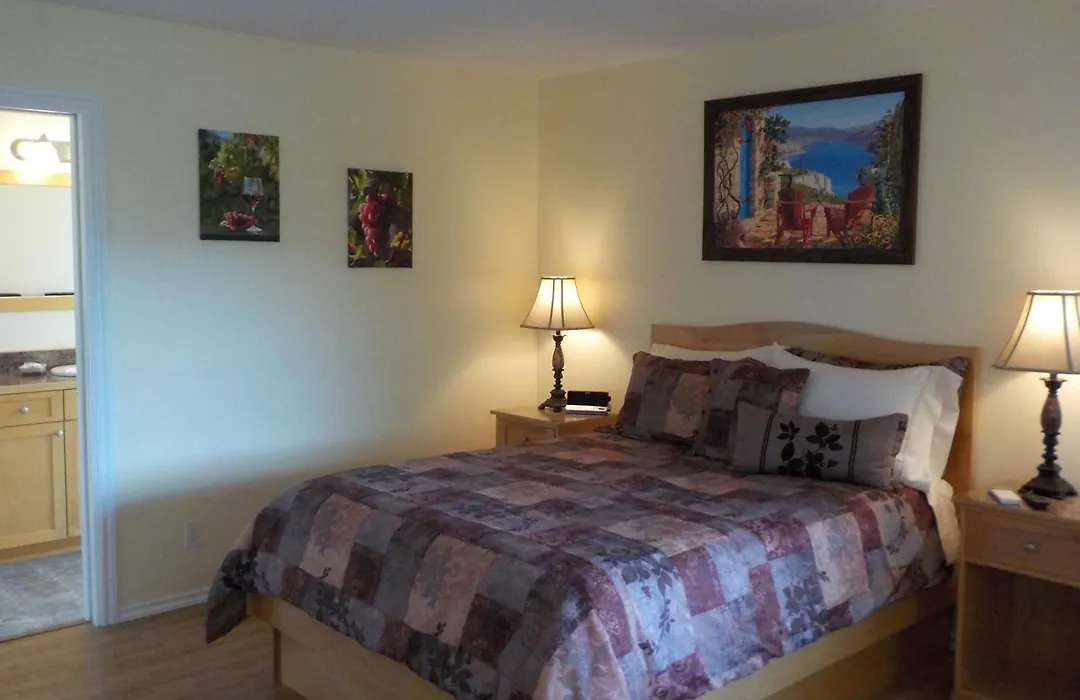 Dogwood Bed & Breakfast-1